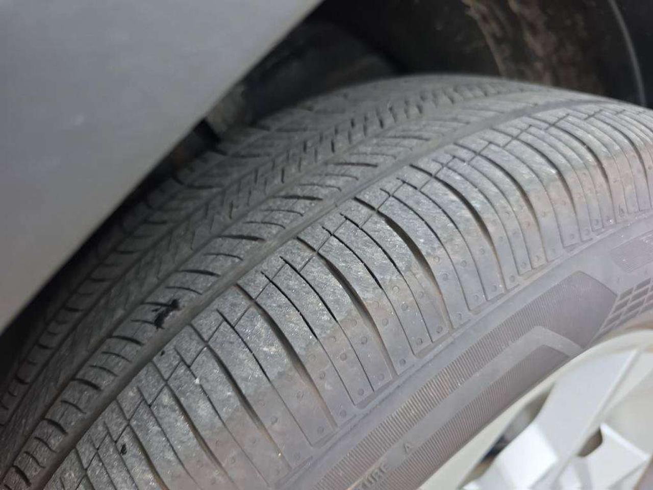 2022 Hyundai Tucson Preferred   NO ACCIDENTS HEATSEATS 7.9L/100KM Photo