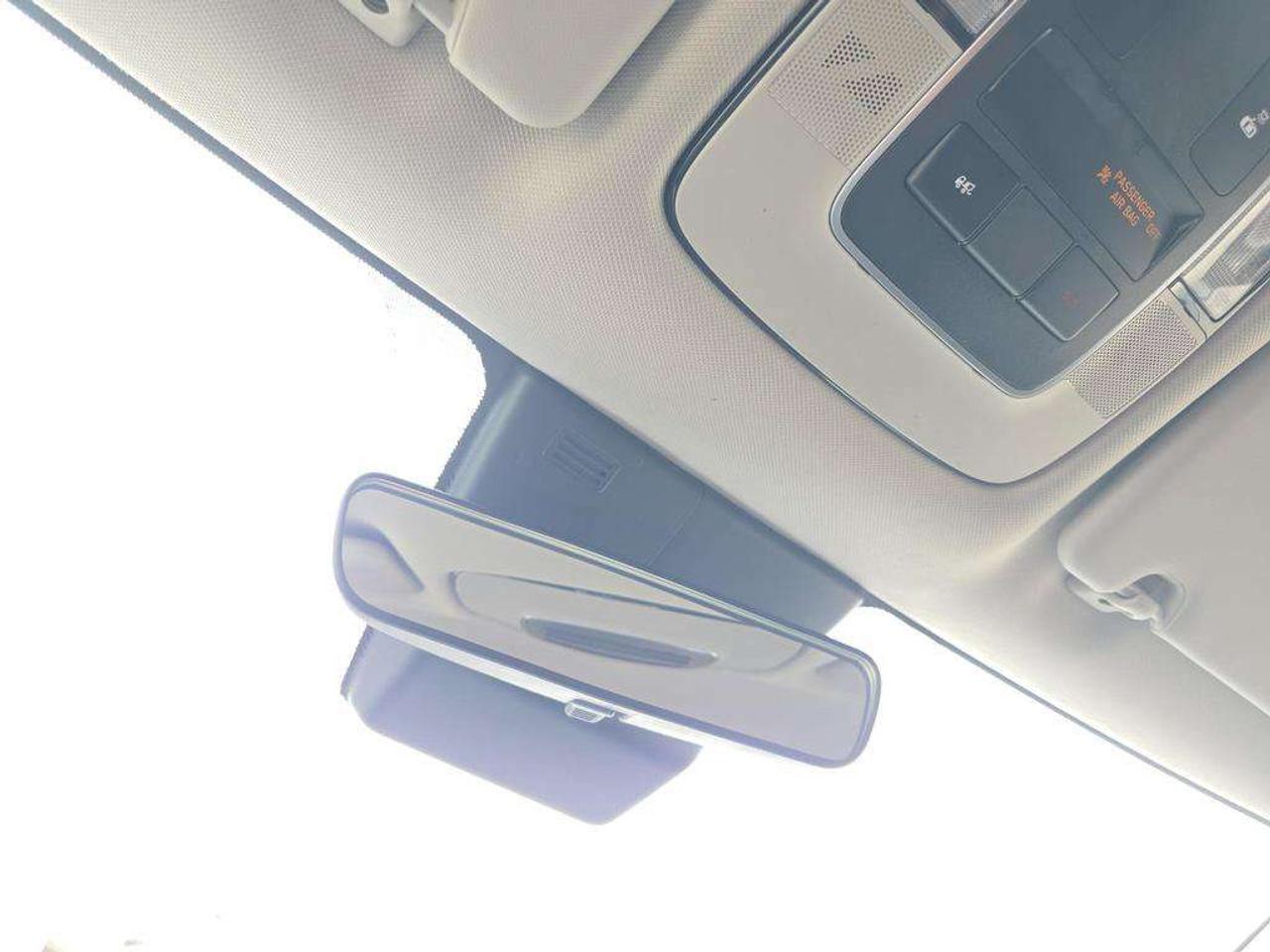 2022 Hyundai Tucson Preferred   NO ACCIDENTS HEATSEATS 7.9L/100KM Photo
