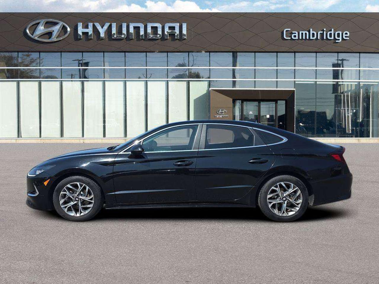 2021 Hyundai Sonata Preferred   NO ACCIDENTS HEATSEATS 6.4L/100KM Photo