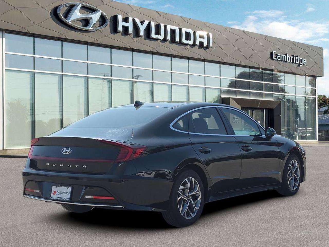 2021 Hyundai Sonata Preferred   NO ACCIDENTS HEATSEATS 6.4L/100KM Photo