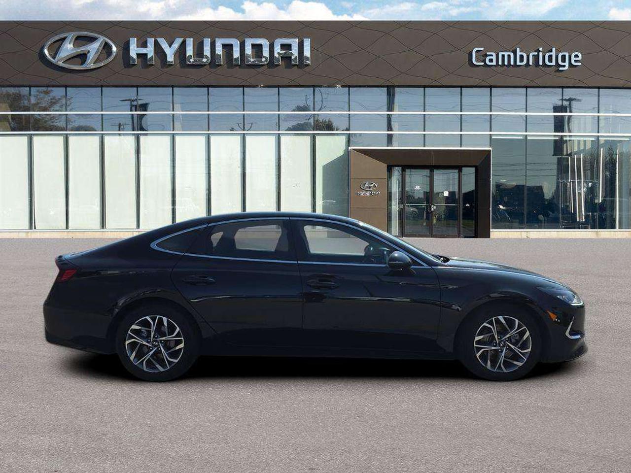 2021 Hyundai Sonata Preferred   NO ACCIDENTS HEATSEATS 6.4L/100KM Photo