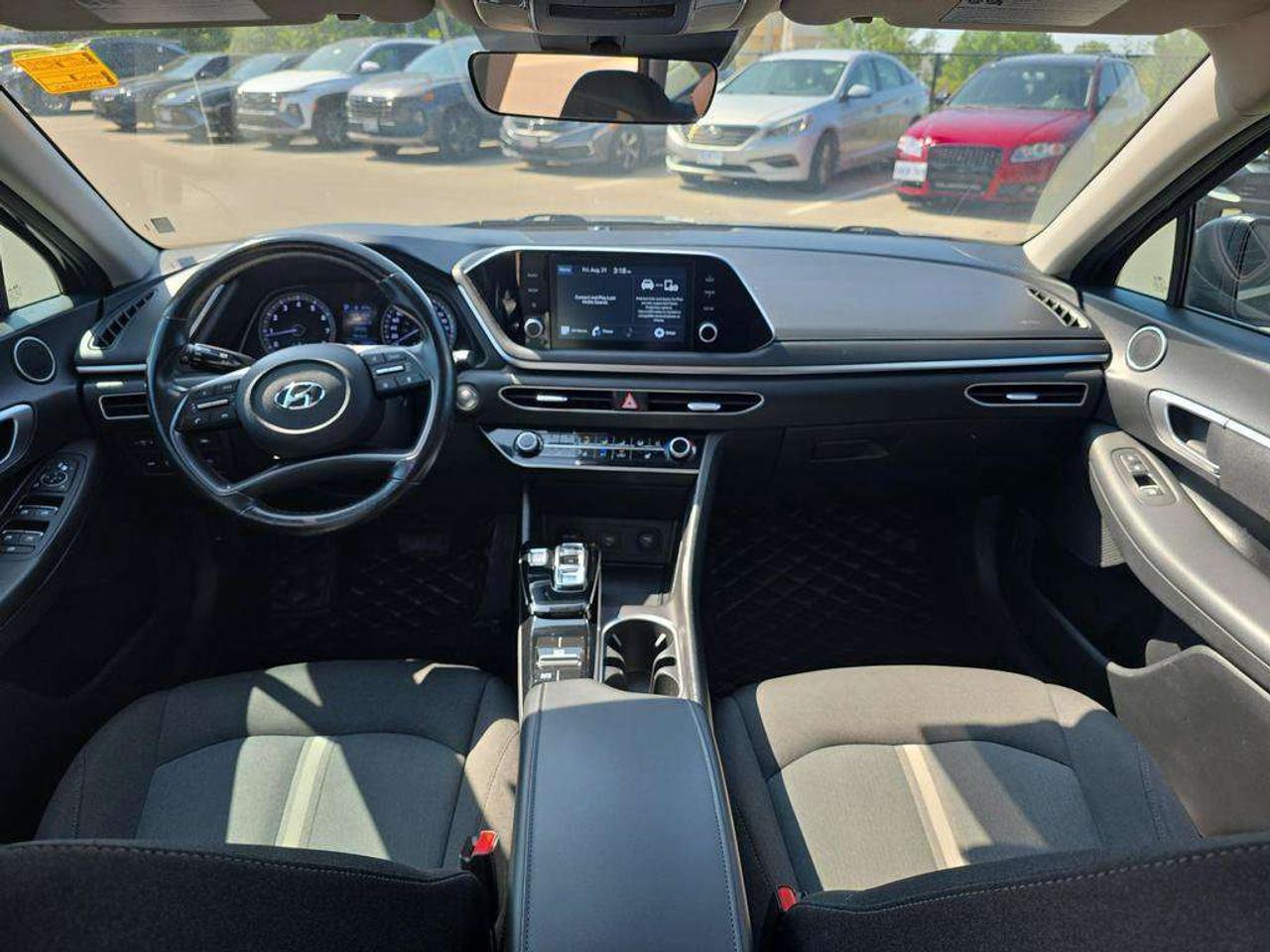 2021 Hyundai Sonata Preferred   NO ACCIDENTS HEATSEATS 6.4L/100KM Photo