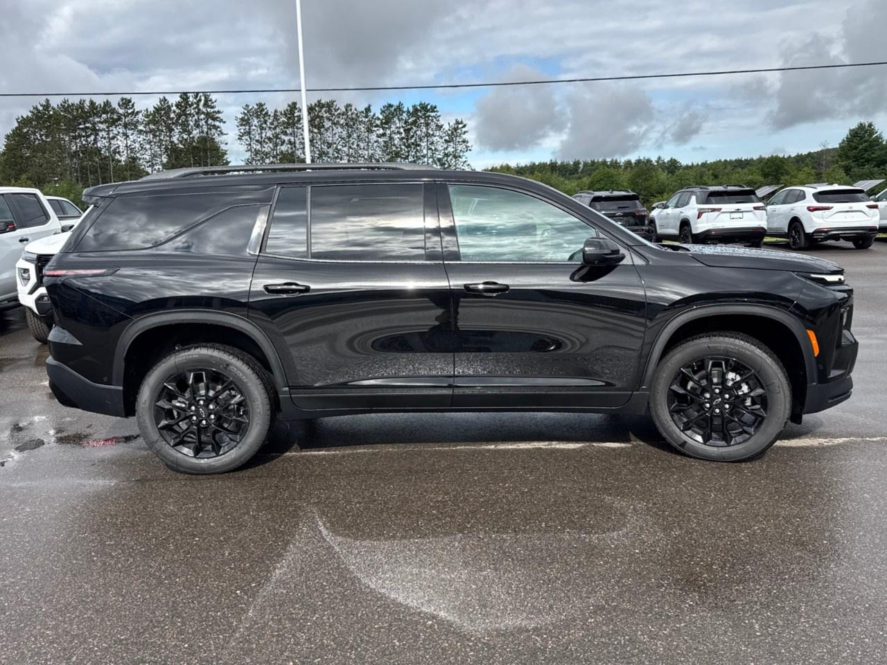 2026 Chevrolet Traverse AWD 4dr LT Photo