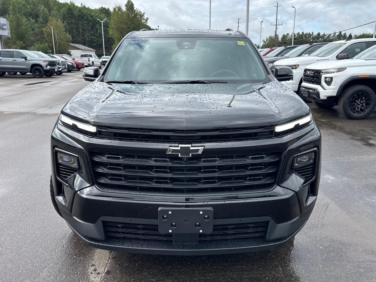 2026 Chevrolet Traverse AWD 4dr LT Photo5