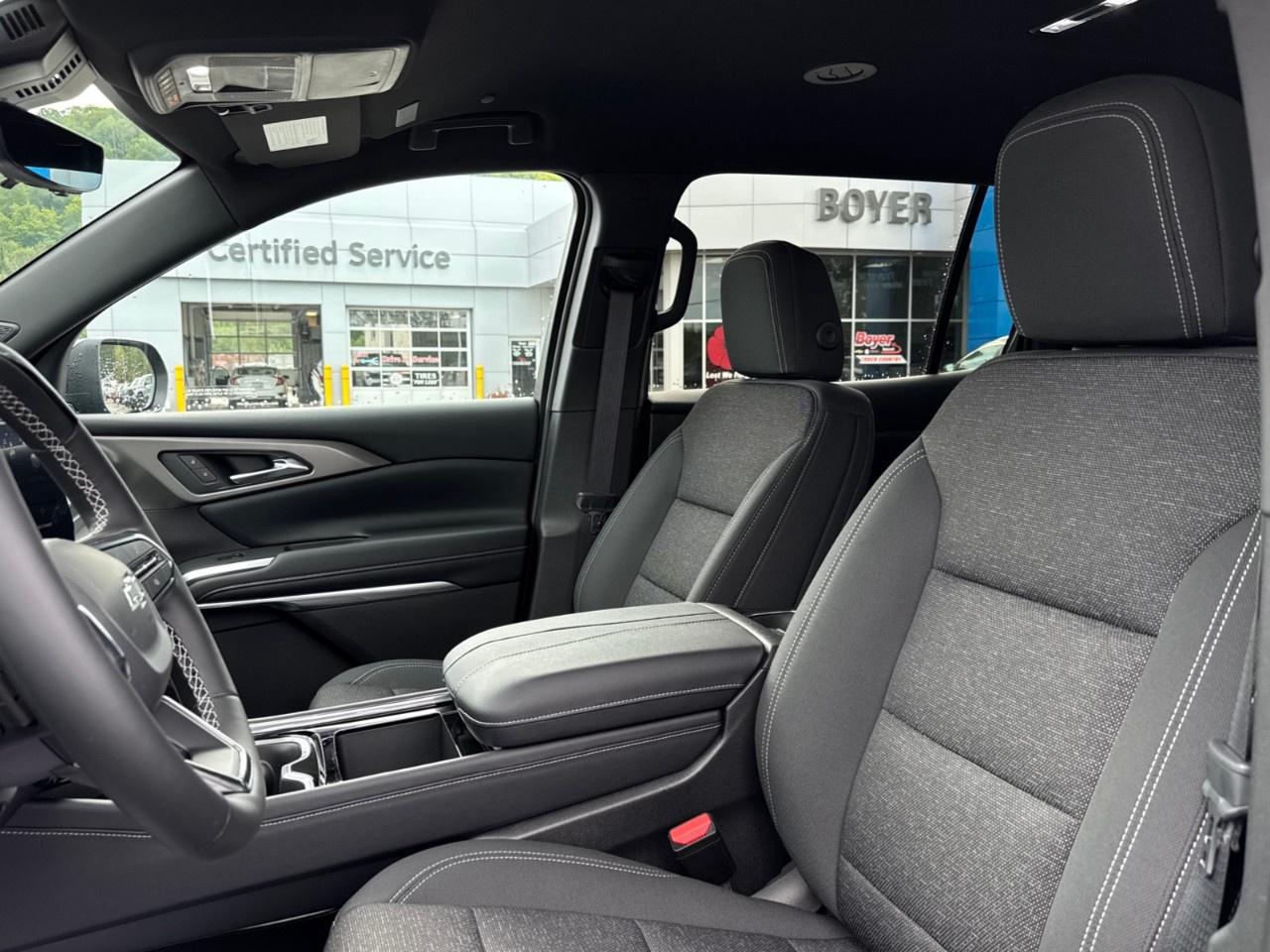 2026 Chevrolet Traverse AWD 4dr LT Photo