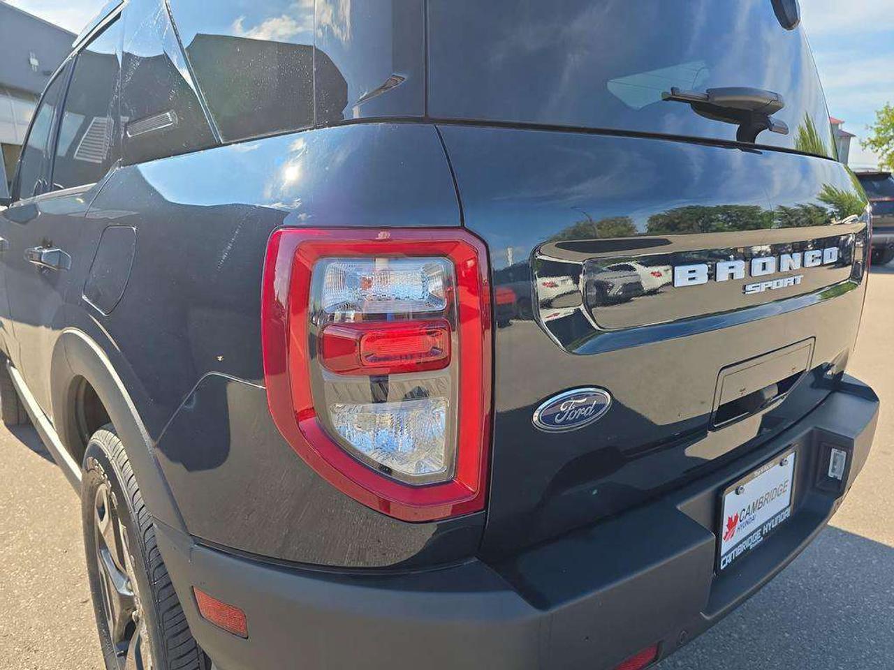 2023 Ford Bronco Sport Outer Banks   NO ACCIDENTS LEATHER 8.4L/100KM Photo