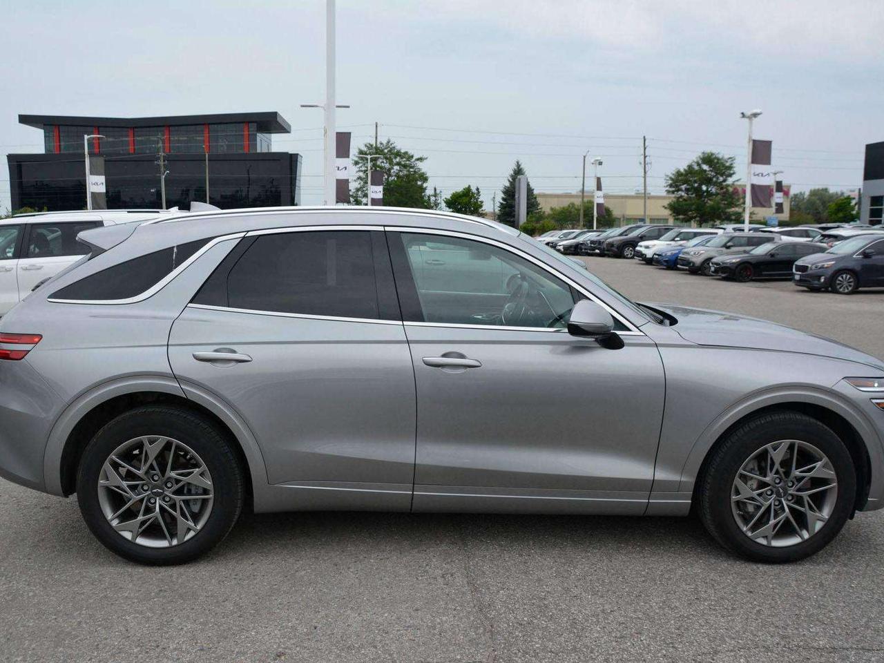 2024 Genesis GV70 2.5T Advanced Photo