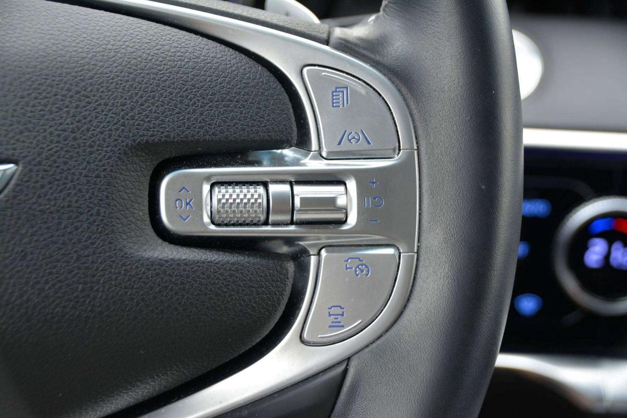 2024 Genesis GV70 2.5T Advanced Photo