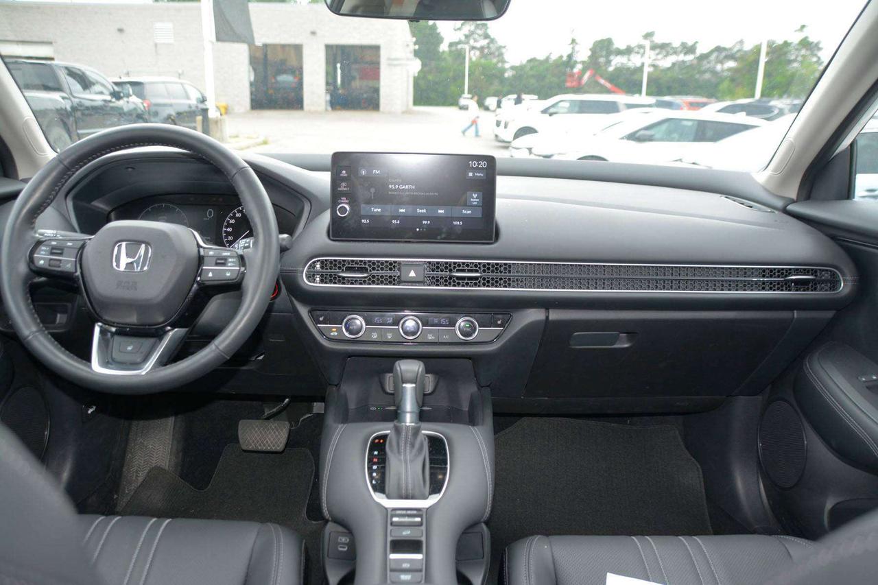 2026 Honda HR-V EX-L Photo