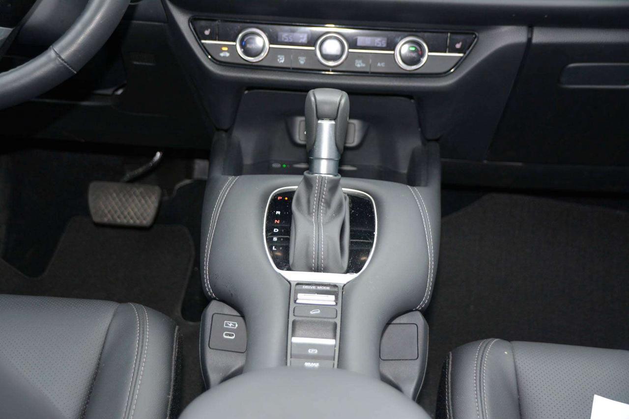 2026 Honda HR-V EX-L Photo