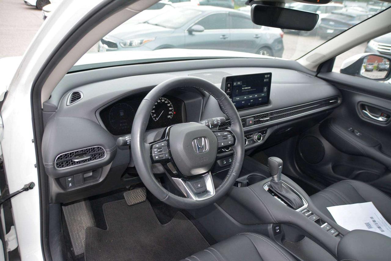 2026 Honda HR-V EX-L Photo