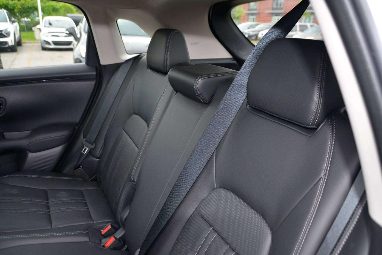 2026 Honda HR-V EX-L Photo