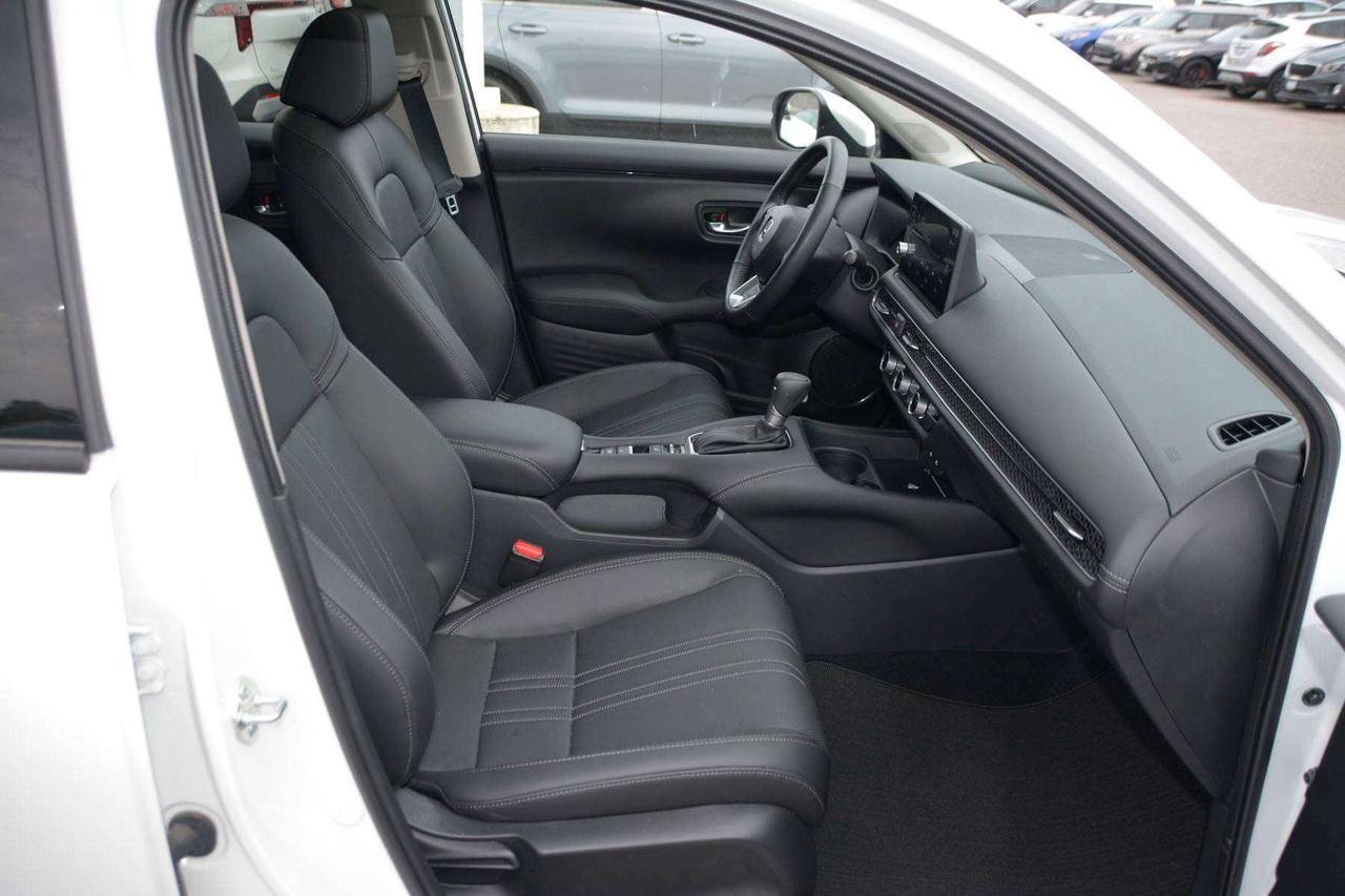 2026 Honda HR-V EX-L Photo