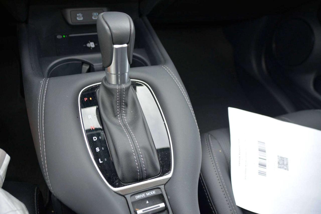 2026 Honda HR-V EX-L Photo