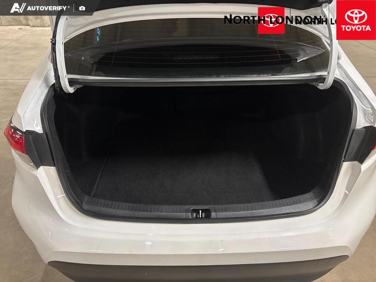 2024 Toyota Corolla Hybrid LE 4dr Front-Wheel Drive Sedan Photo