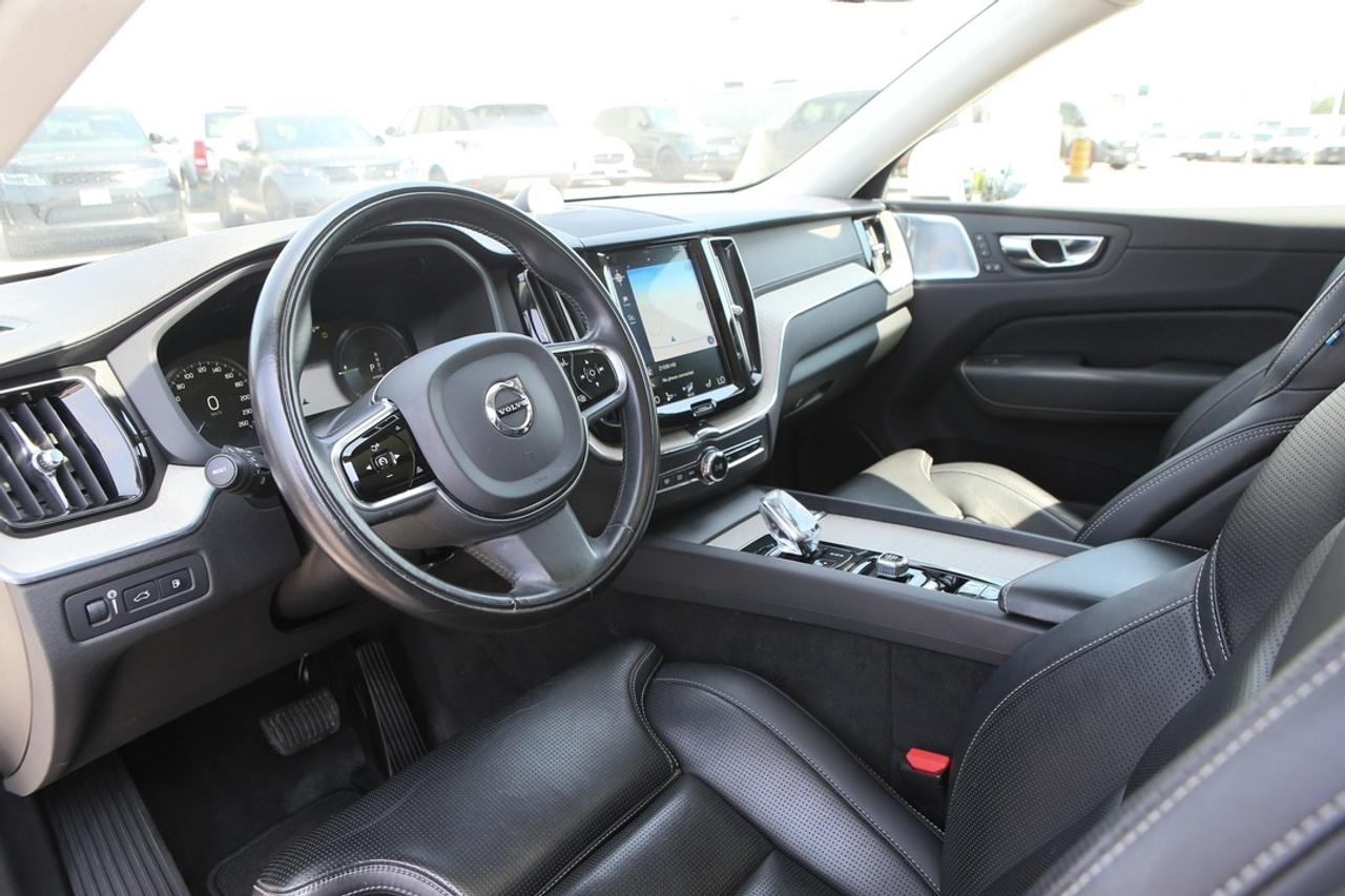 2020 Volvo XC60 Inscription Photo