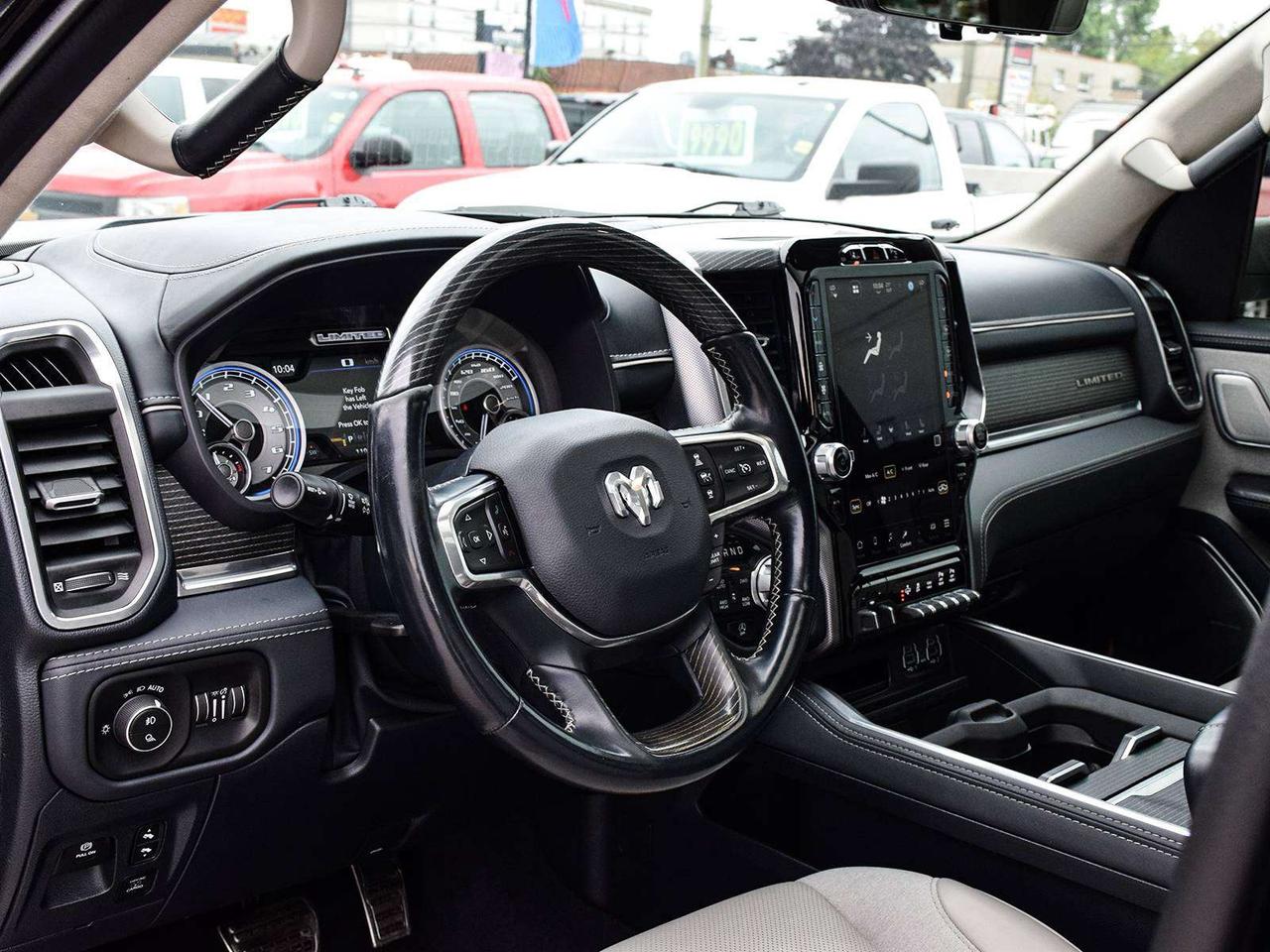2022 RAM 1500 Limited 10th Anniversary Crew Cab 4x4 Photo