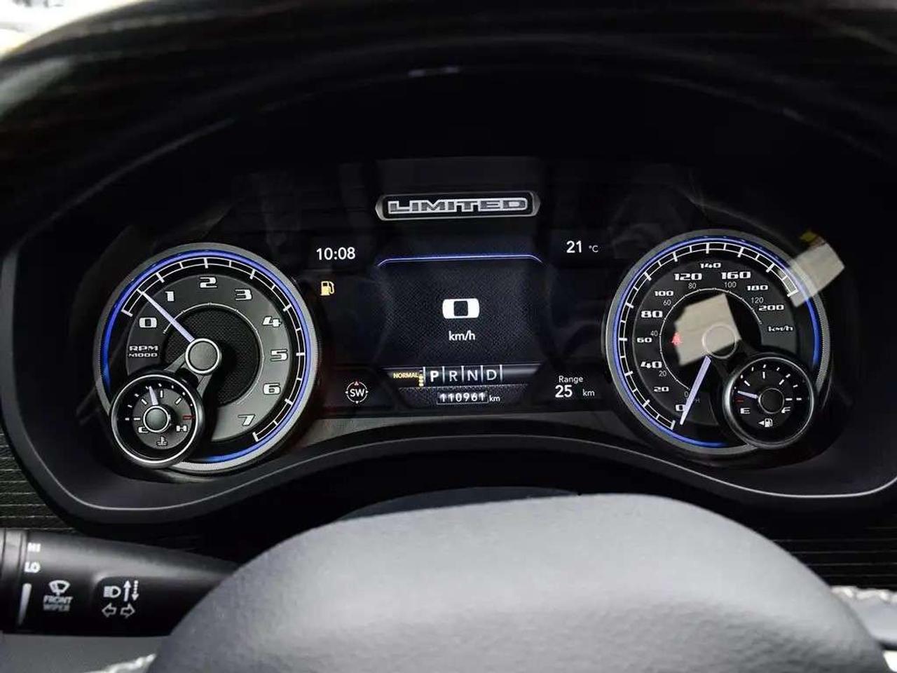 2022 RAM 1500 Limited 10th Anniversary Crew Cab 4x4 Photo