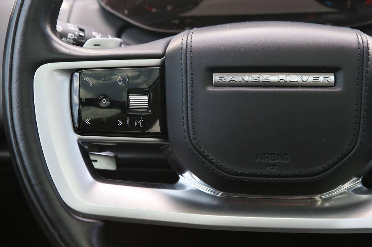 2023 Land Rover Range Rover SE 523 HP TWIN-TURBO V8   MERIDIAN? 3D AUDIO   EXECUTIVE LUXURY   THE ULTIMATE RANGE ROVER Photo