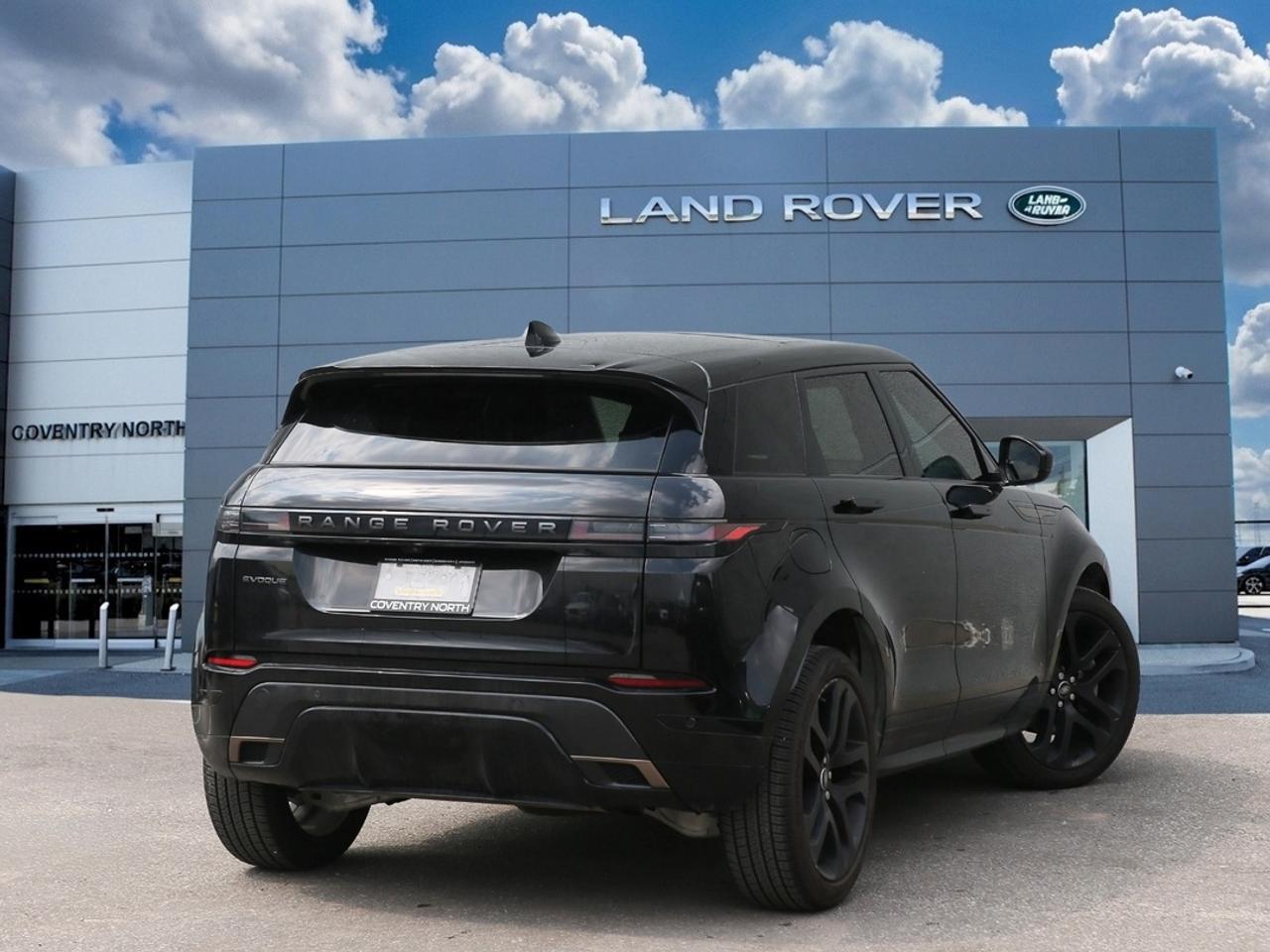 2024 Land Rover Range Rover Evoque DYNAMIC SE 246 HP   DYNAMIC SE   BLACK EXTERIOR PACK   MERIDIAN? AUDIO   PANORAMIC ROOF   MODERN BRITISH LUXURY Photo