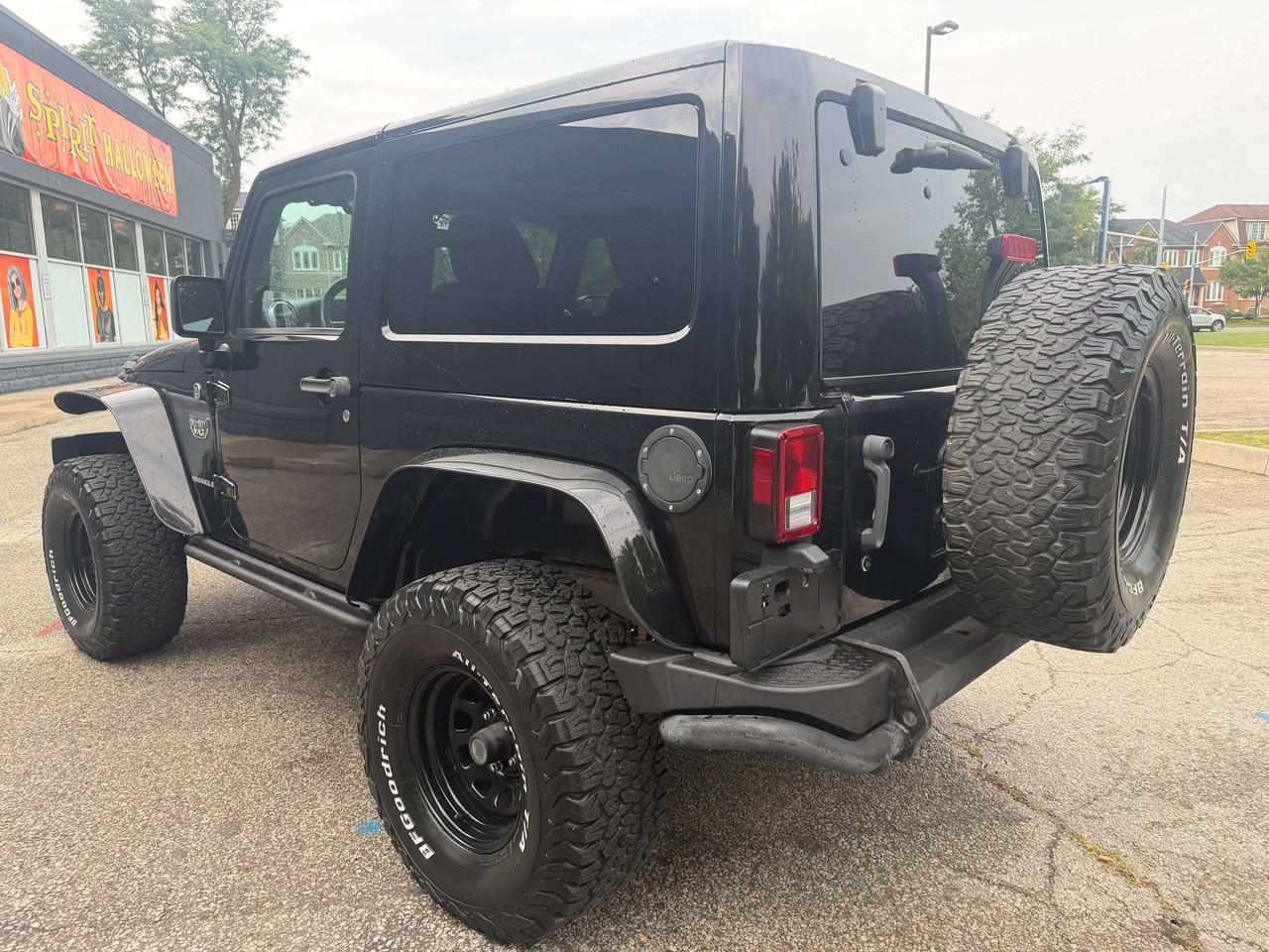 2012 Jeep Wrangler Call of Duty II / ONLY 175625 KMS !!! 6 SPD MANUAL Photo2