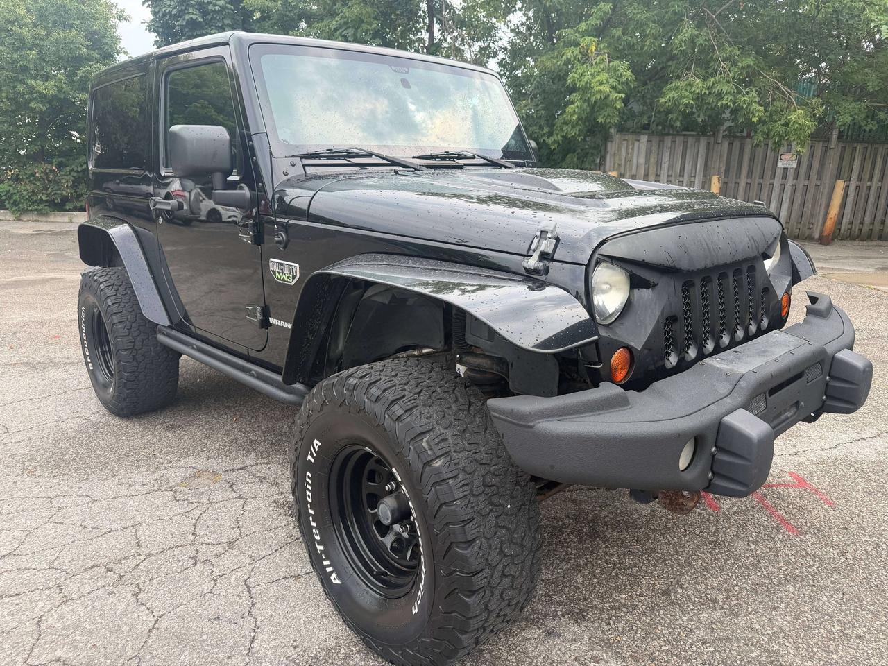 2012 Jeep Wrangler Call of Duty II / ONLY 175625 KMS !!! 6 SPD MANUAL Photo