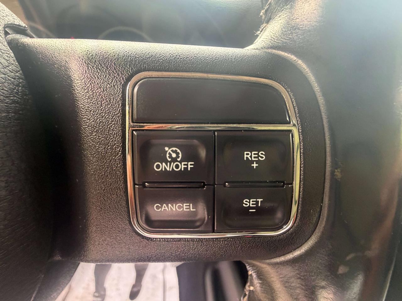 2012 Jeep Wrangler Call of Duty II / ONLY 175625 KMS !!! 6 SPD MANUAL Photo