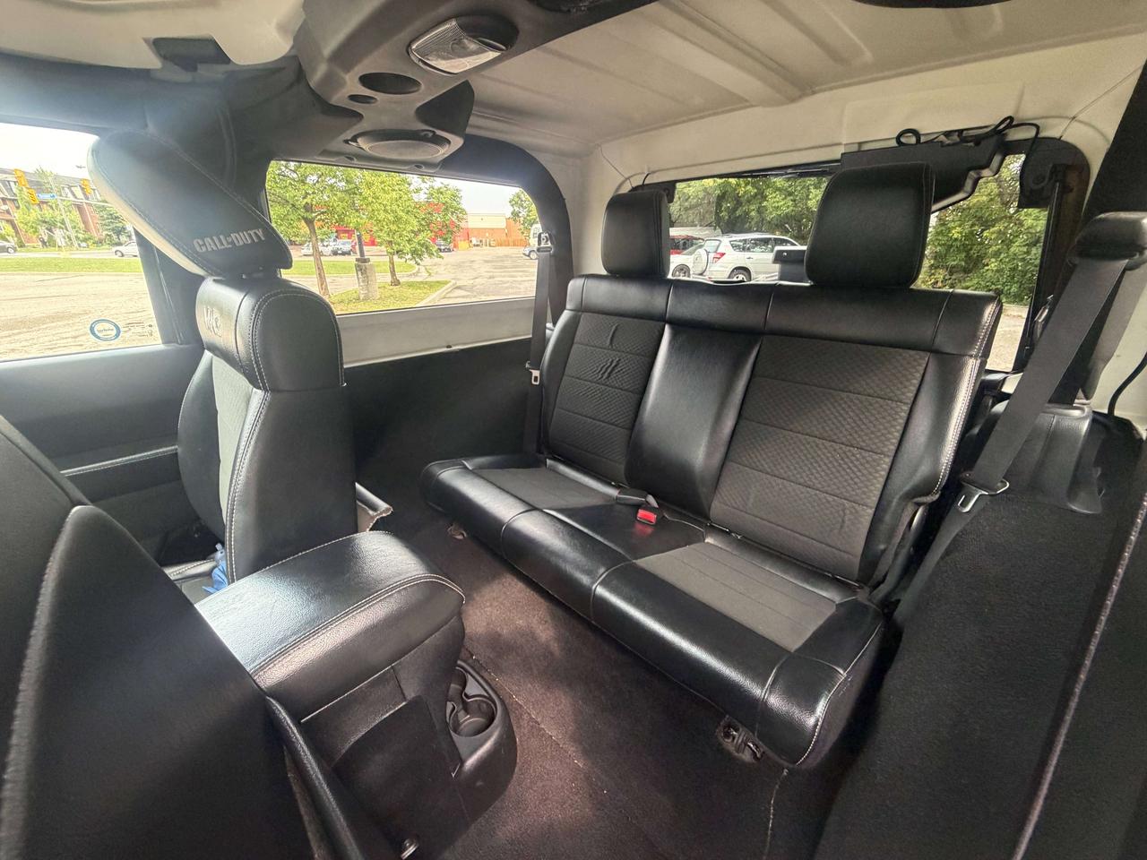 2012 Jeep Wrangler Call of Duty II / ONLY 175625 KMS !!! 6 SPD MANUAL Photo