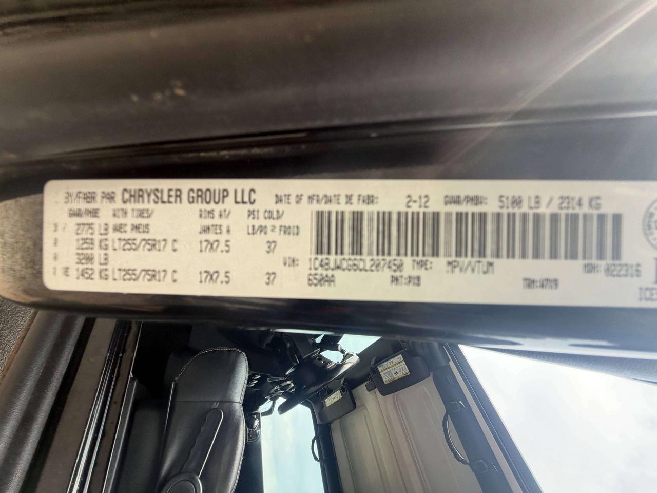 2012 Jeep Wrangler Call of Duty II / ONLY 175625 KMS !!! 6 SPD MANUAL Photo
