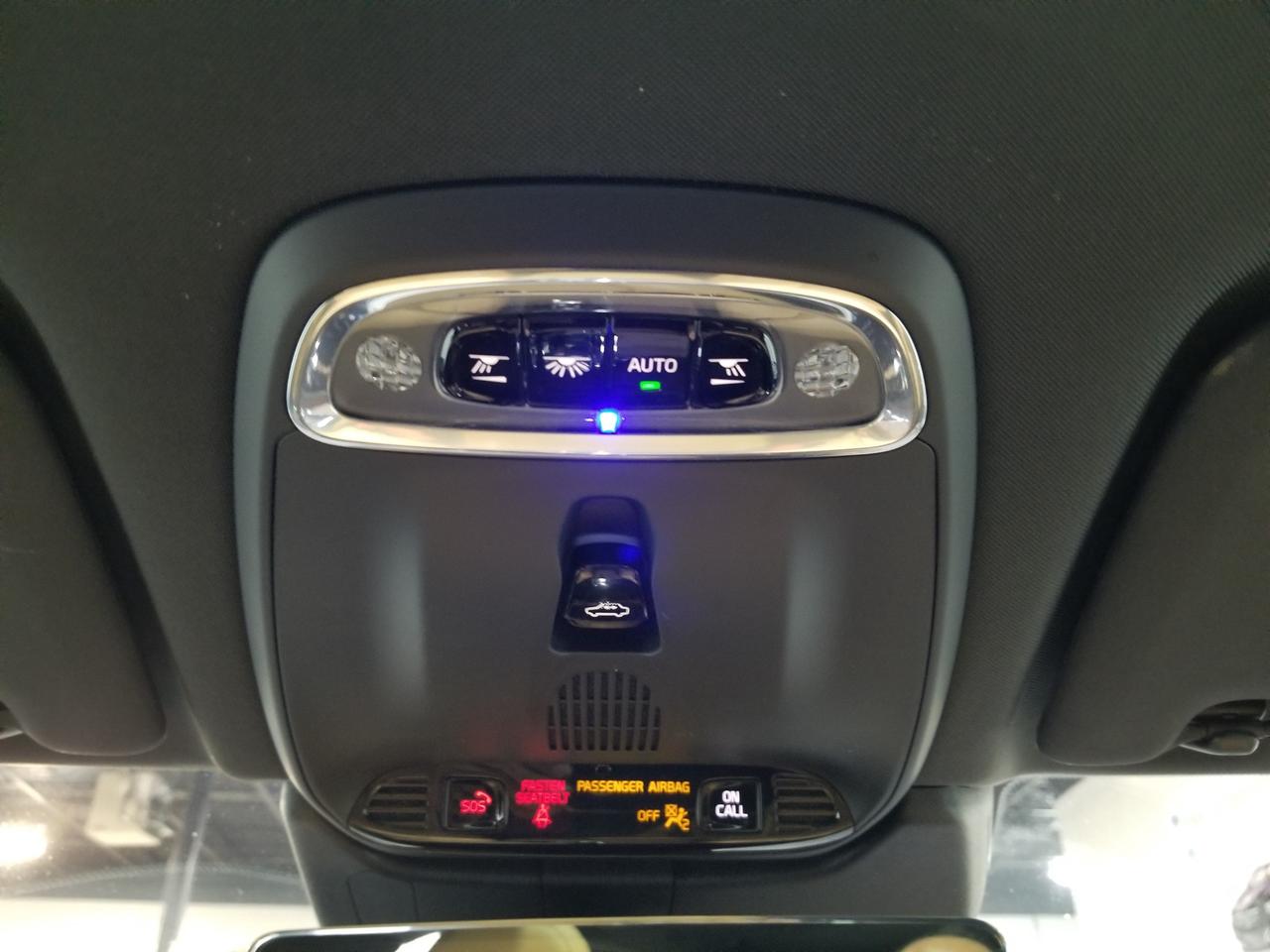 2019 Volvo XC60 Hybrid T8 Inscription 4dr All-Wheel Drive Photo