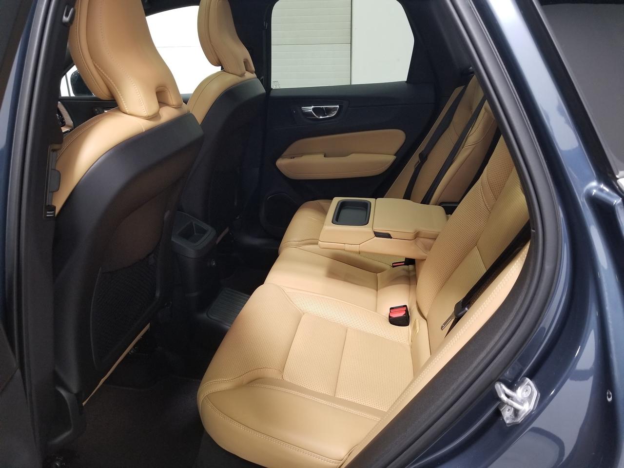2019 Volvo XC60 Hybrid T8 Inscription 4dr All-Wheel Drive Photo