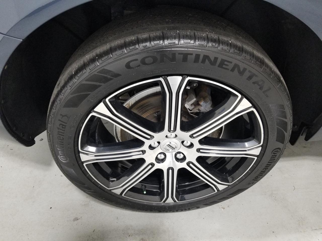 2019 Volvo XC60 Hybrid T8 Inscription 4dr All-Wheel Drive Photo
