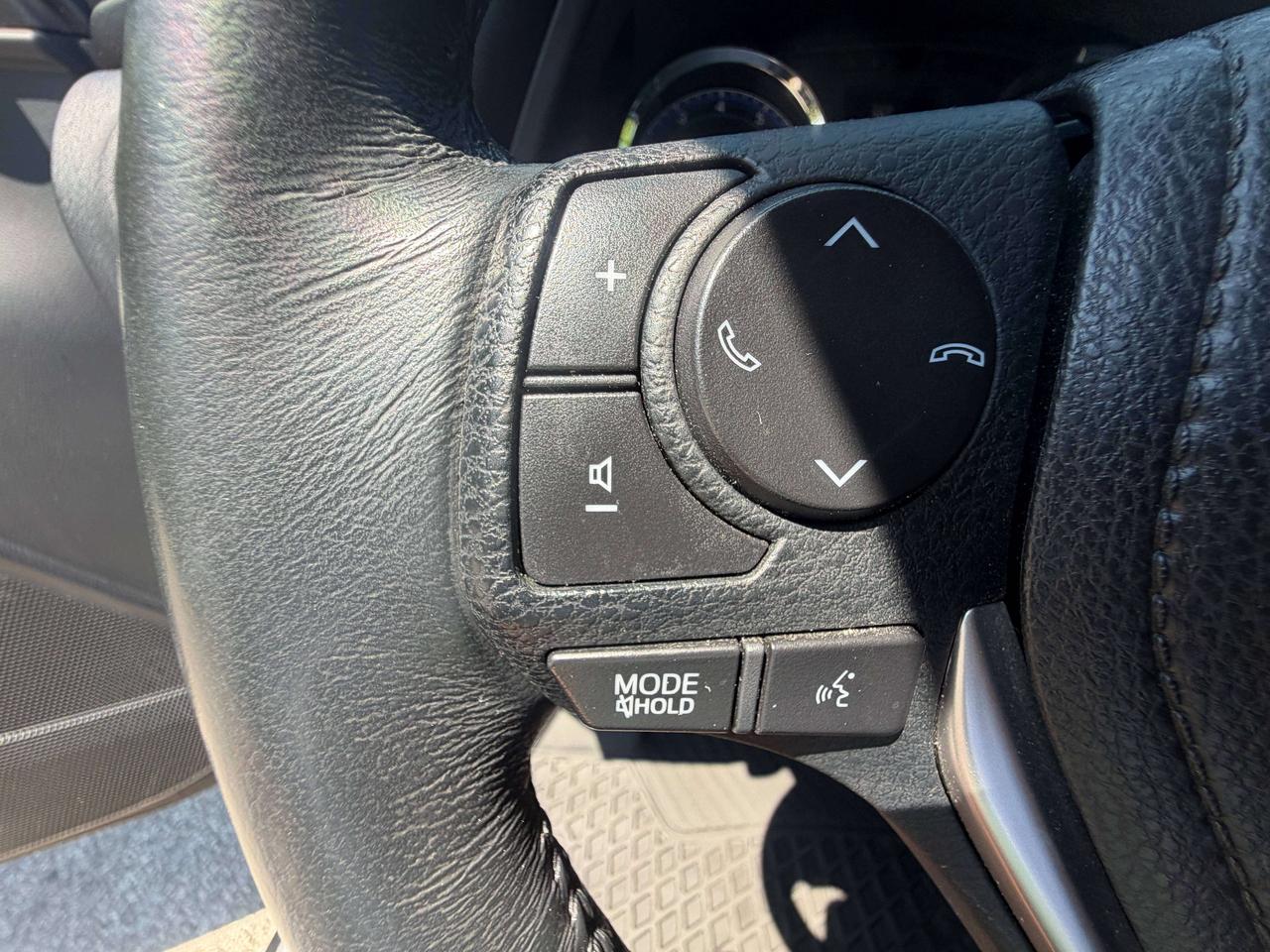 2019 Toyota Corolla SE / 72206 KMS !!!! SUNROOF/ NAVIGATION /B CAMERA Photo