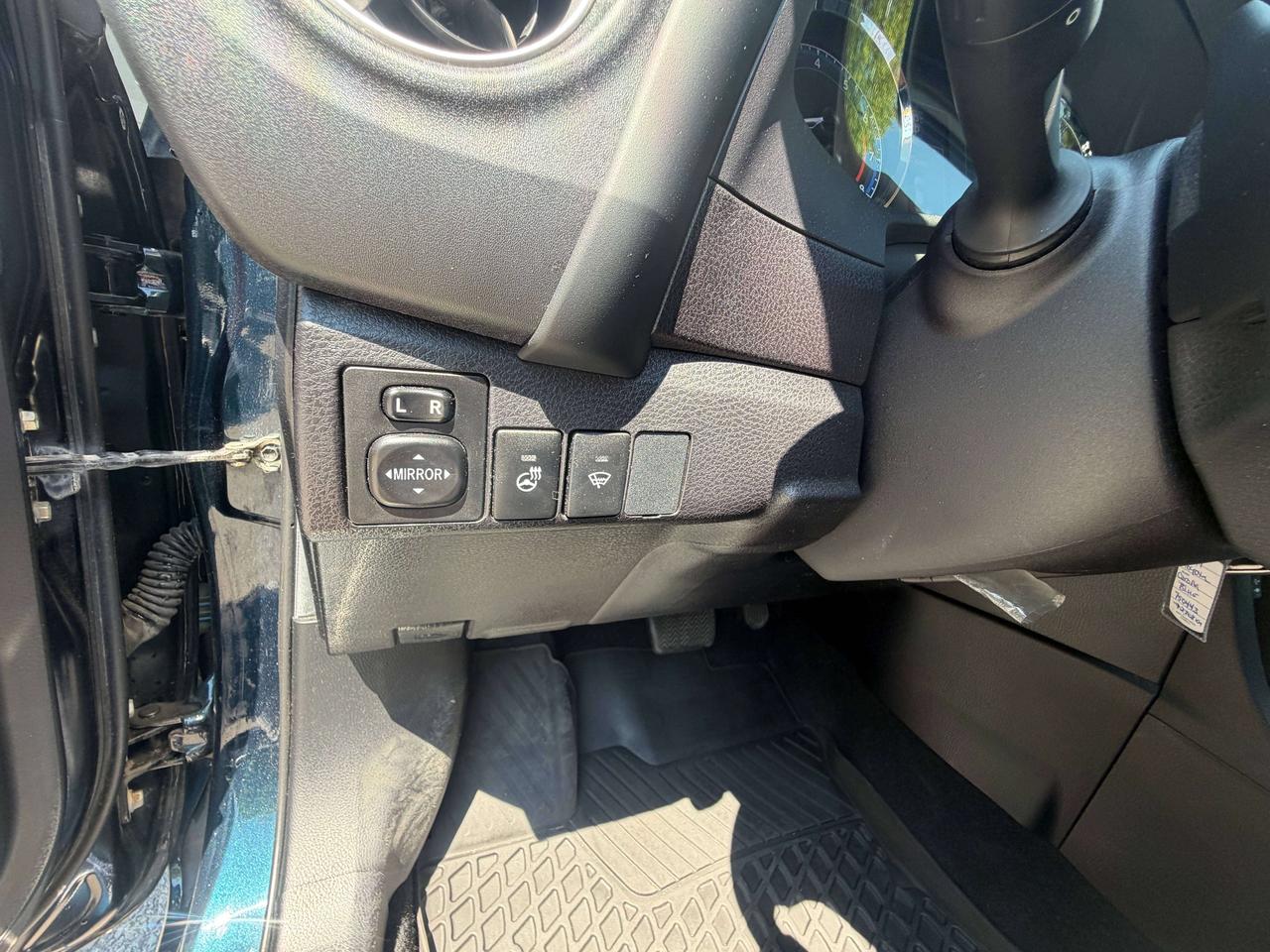 2019 Toyota Corolla SE / 72206 KMS !!!! SUNROOF/ NAVIGATION /B CAMERA Photo