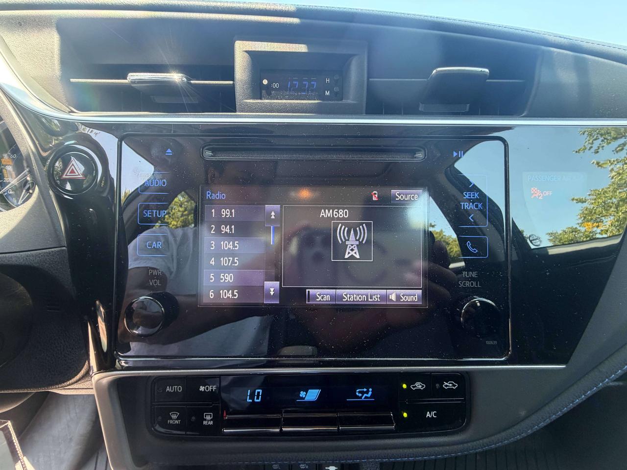 2019 Toyota Corolla SE / 72206 KMS !!!! SUNROOF/ NAVIGATION /B CAMERA Photo