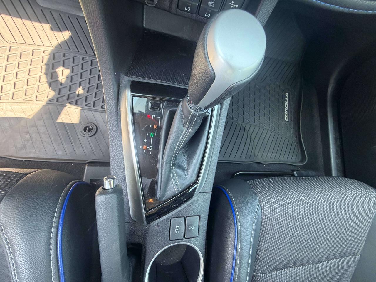 2019 Toyota Corolla SE / 72206 KMS !!!! SUNROOF/ NAVIGATION /B CAMERA Photo