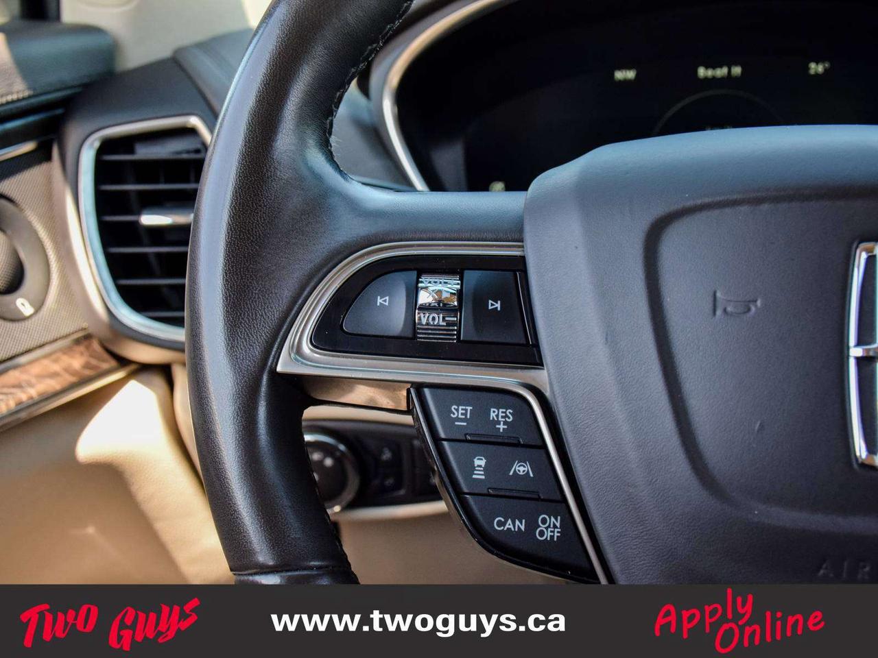 2019 Lincoln Nautilus Reserve AWD Panoroof Leather Nav Back Up Camera Photo