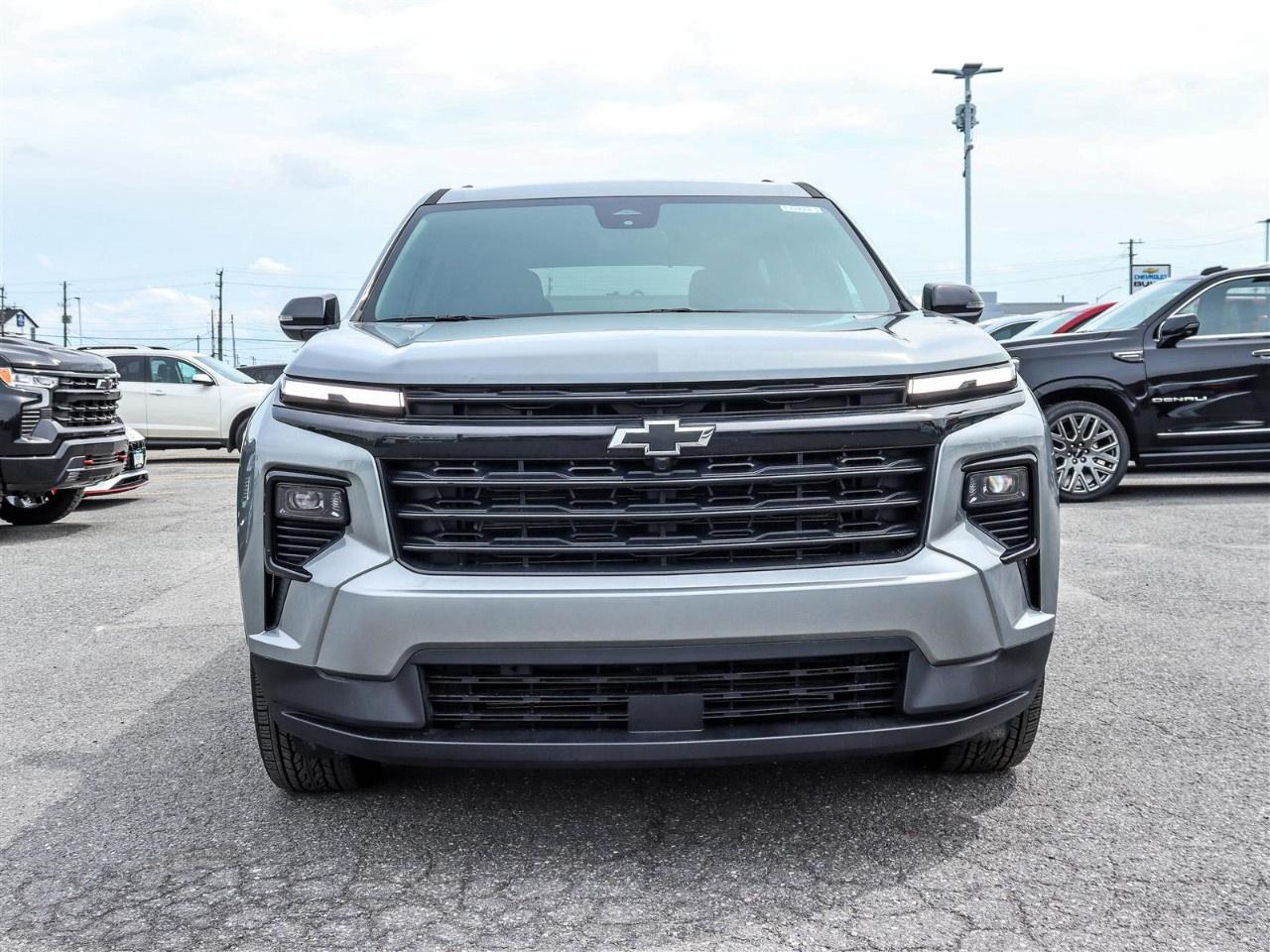 2026 Chevrolet Traverse AWD 4dr LT Photo5