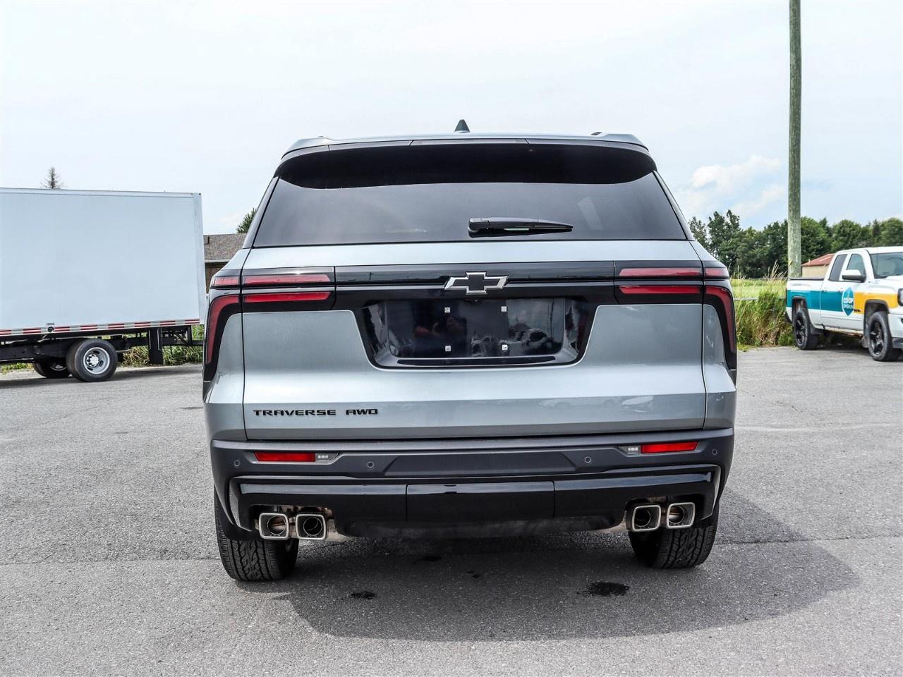 2026 Chevrolet Traverse AWD 4dr LT Photo3