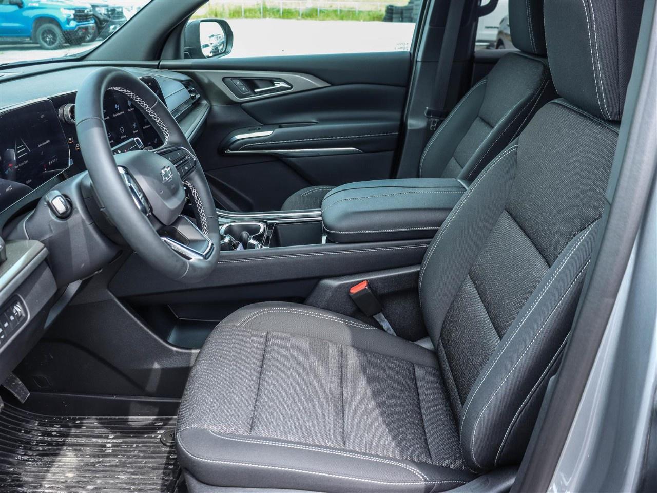 2026 Chevrolet Traverse AWD 4dr LT Photo