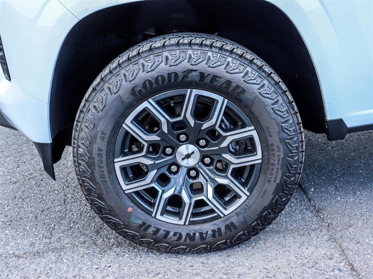 2026 Chevrolet Colorado Crew Cab Short Box 4-Wheel Drive Z71 Photo