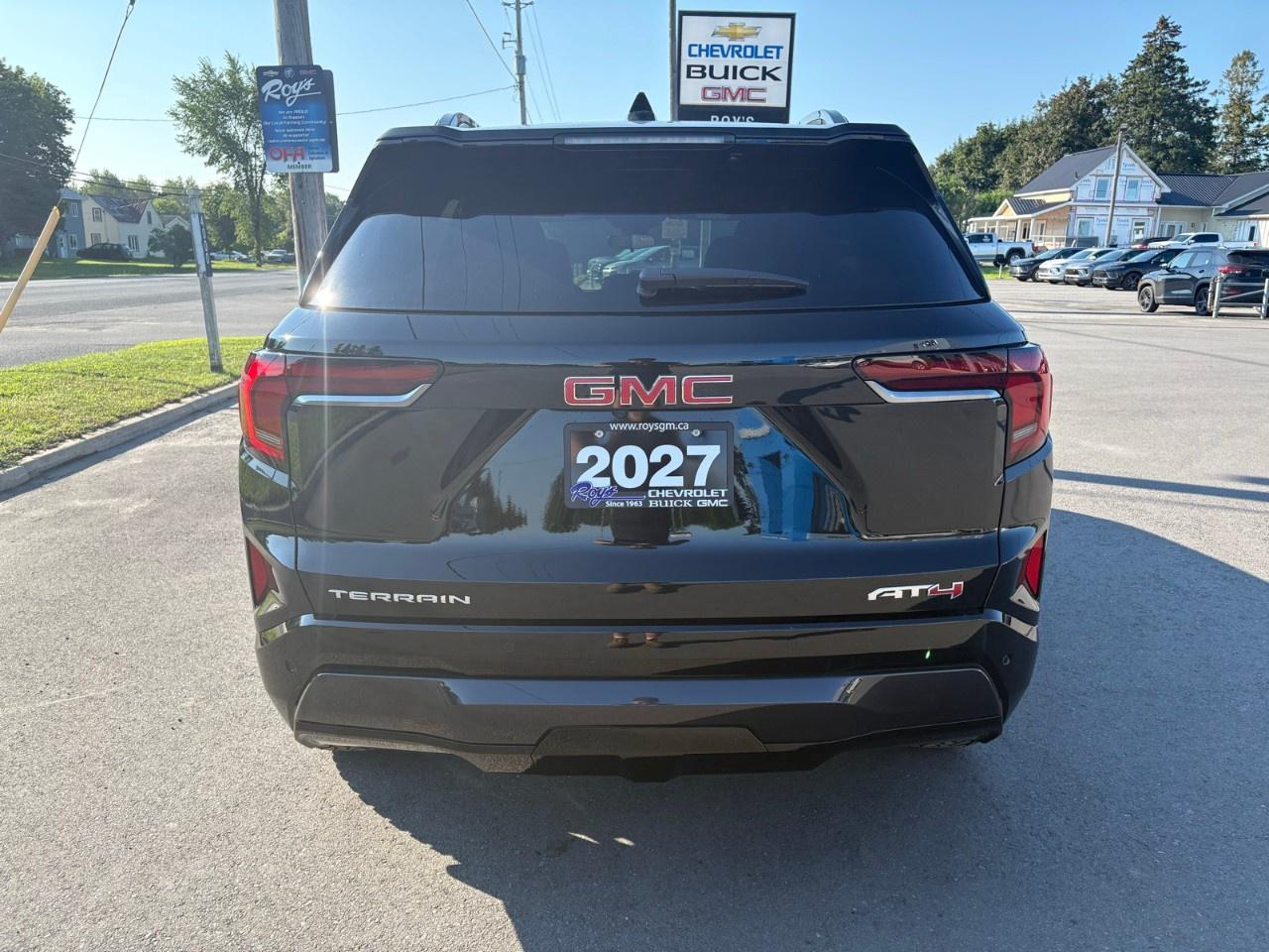 2027 GMC Terrain AWD AT4 Photo
