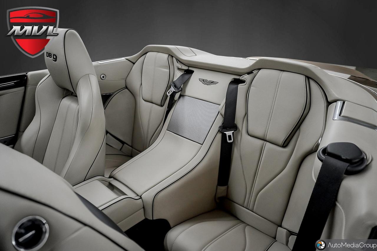 2014 Aston Martin DB9  Photo