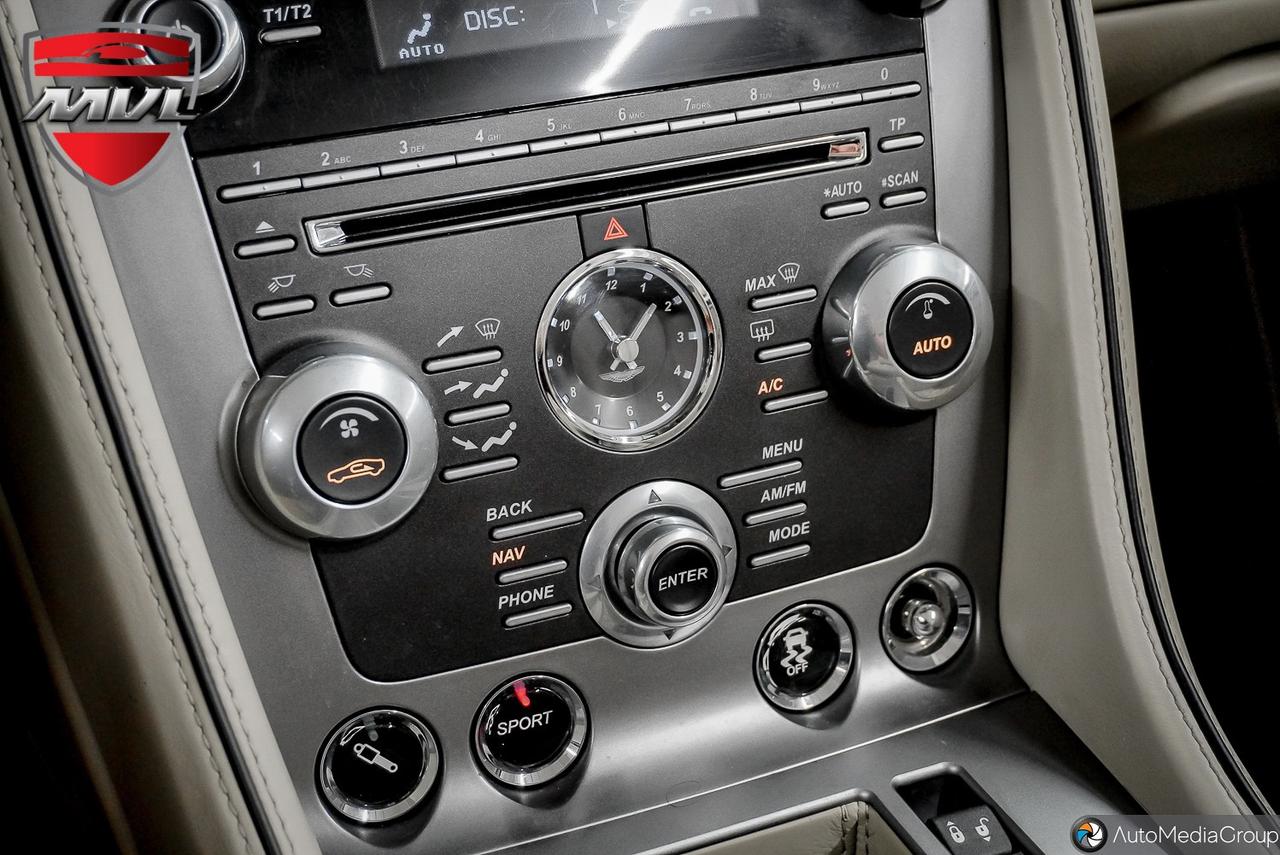 2014 Aston Martin DB9  Photo