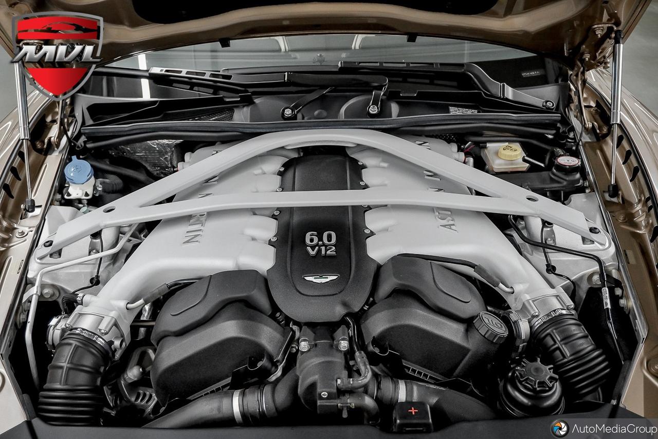 2014 Aston Martin DB9  Photo