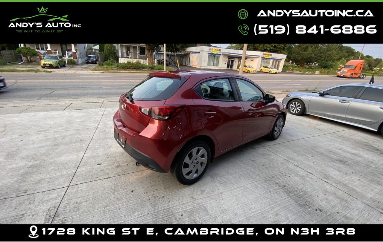 2020 Toyota Yaris LE ! NO ACCIDENTS ! AUTO ! LE Photo