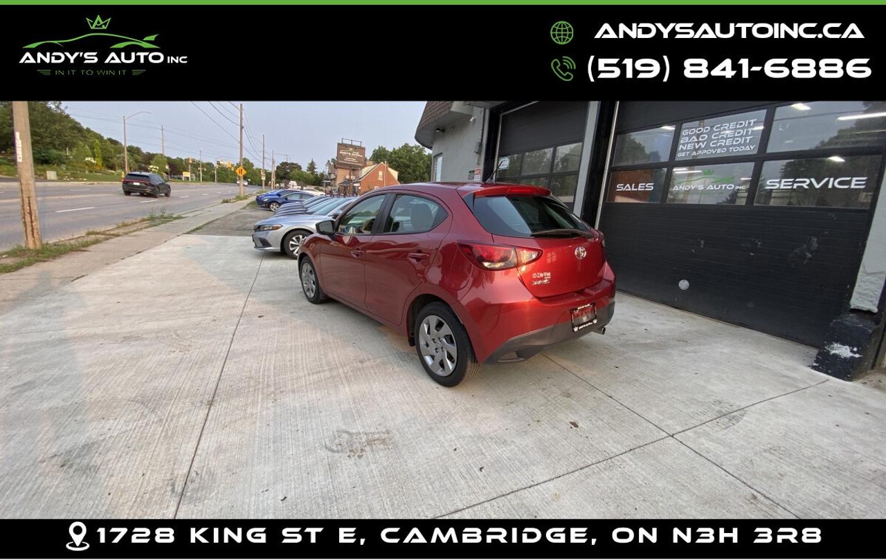 2020 Toyota Yaris LE ! NO ACCIDENTS ! AUTO ! LE Photo