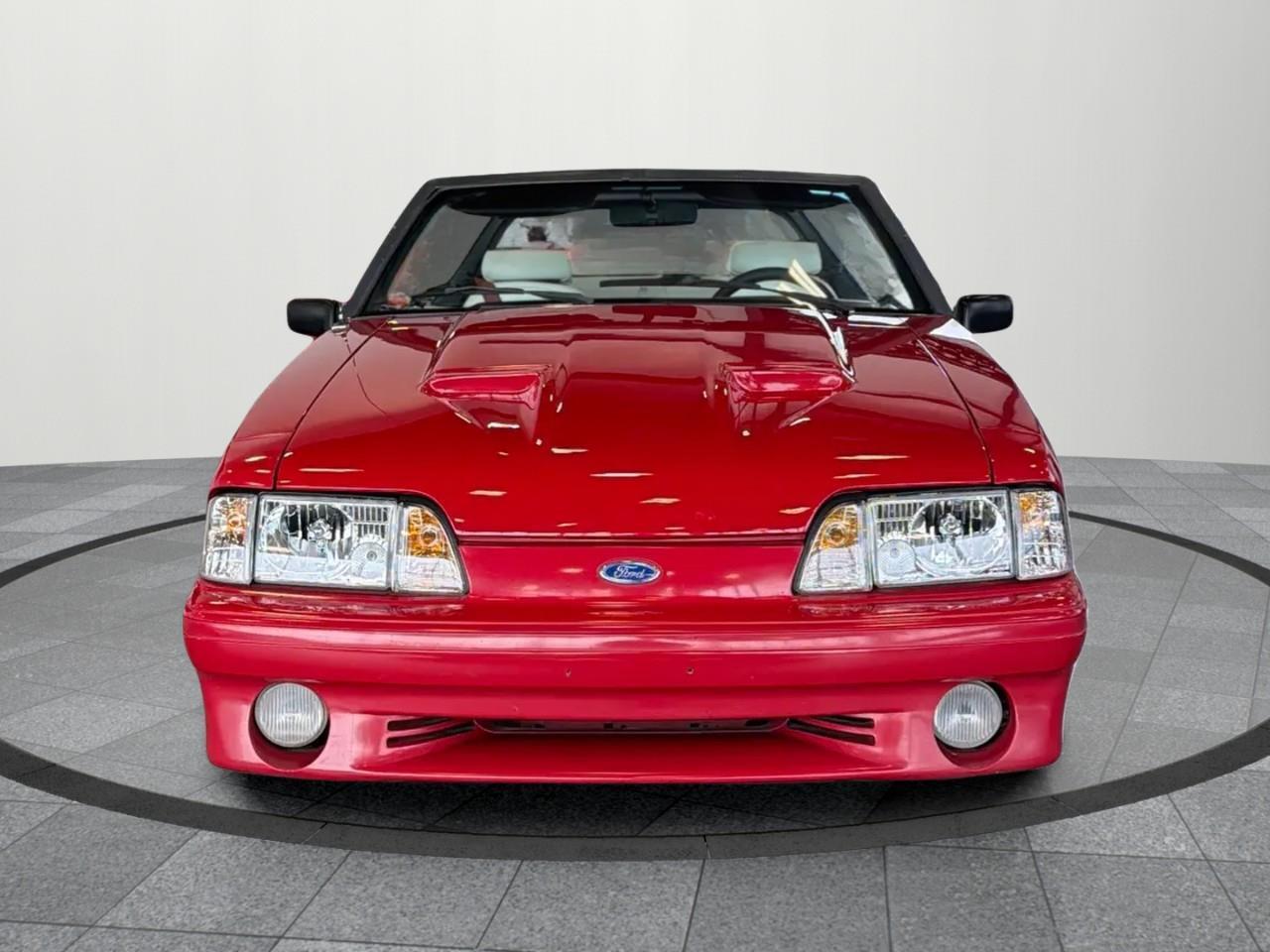 1992 Ford Mustang  Photo