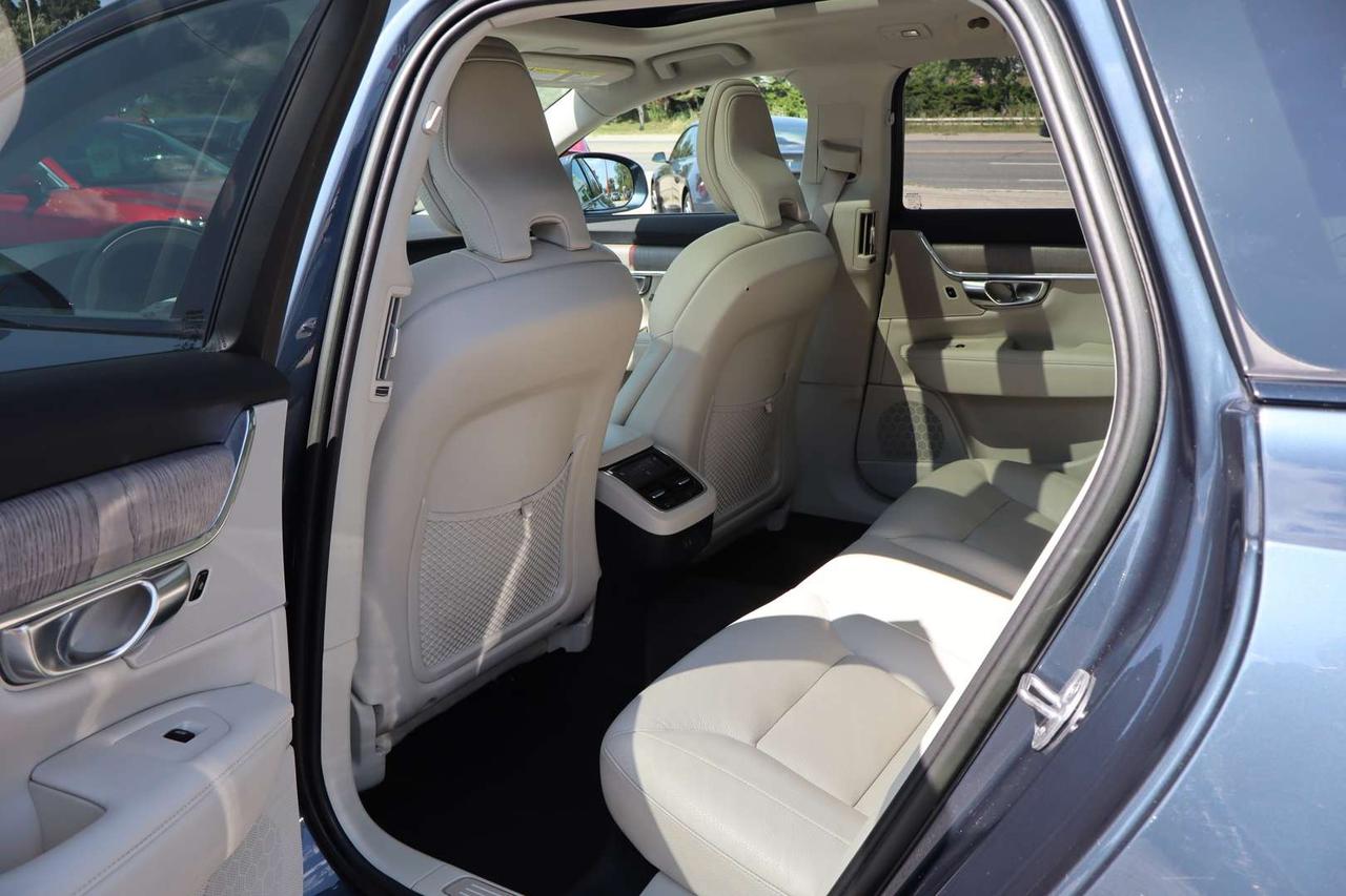2023 Volvo V90 Cross Country B6 Plus   No Accident   Clean Carfax Photo