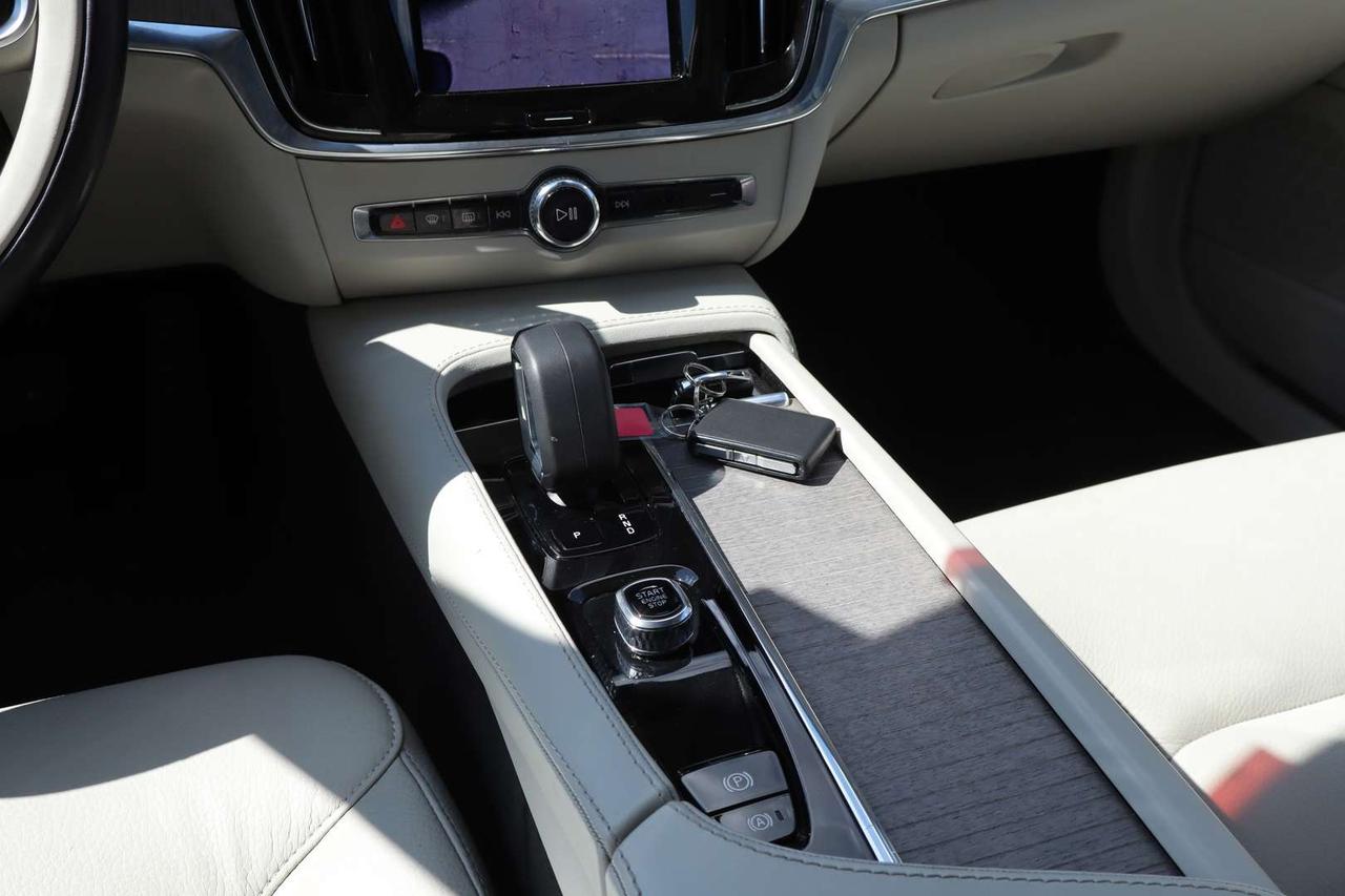 2023 Volvo V90 Cross Country B6 Plus   No Accident   Clean Carfax Photo